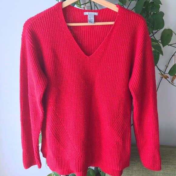 Red H&M v-neck sweater - Picture 1 of 3